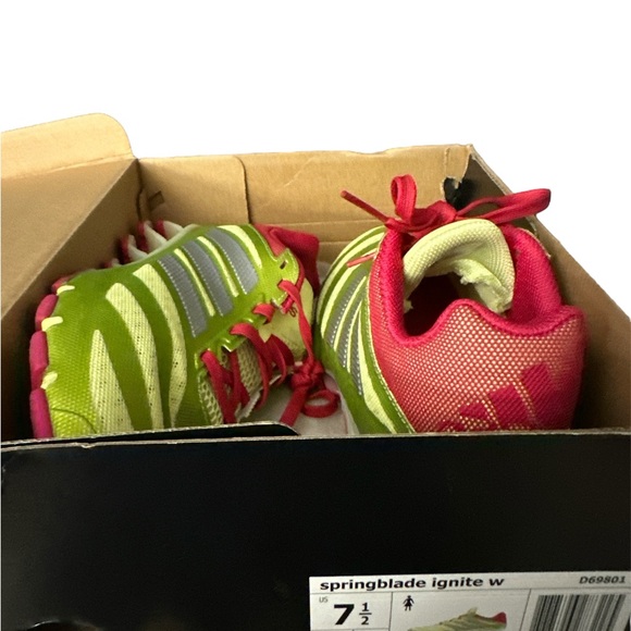 Adidas Running shoes - Picture 3 of 3